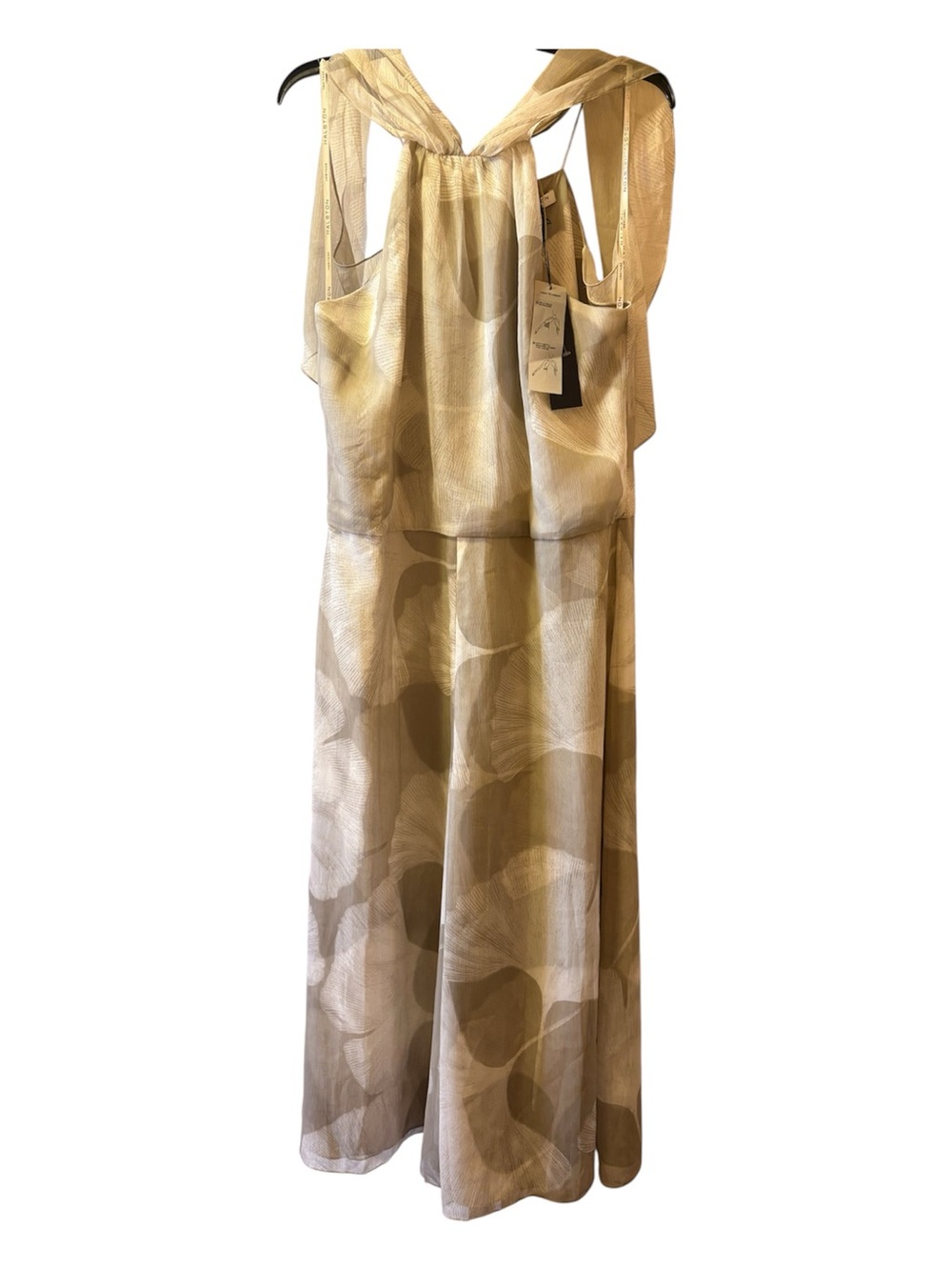 High Fashion NWT Halston Sleeveless multi color Beige Print Jumpsuit